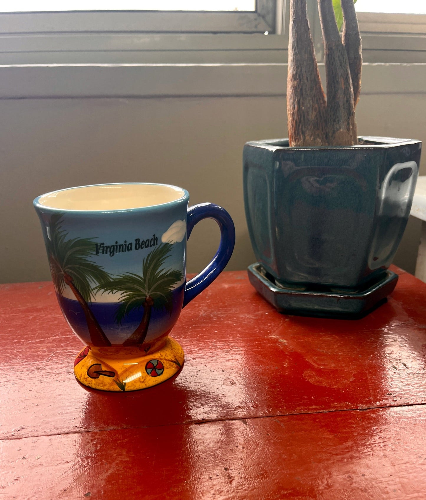Virginia Beach Mug — 8 oz. (Pre-Owned)