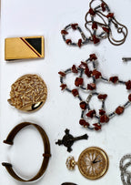 Vintage Costume Jewelry Lot – Mixed Necklaces, Bracelets, Pendants & Fashion Accessories
