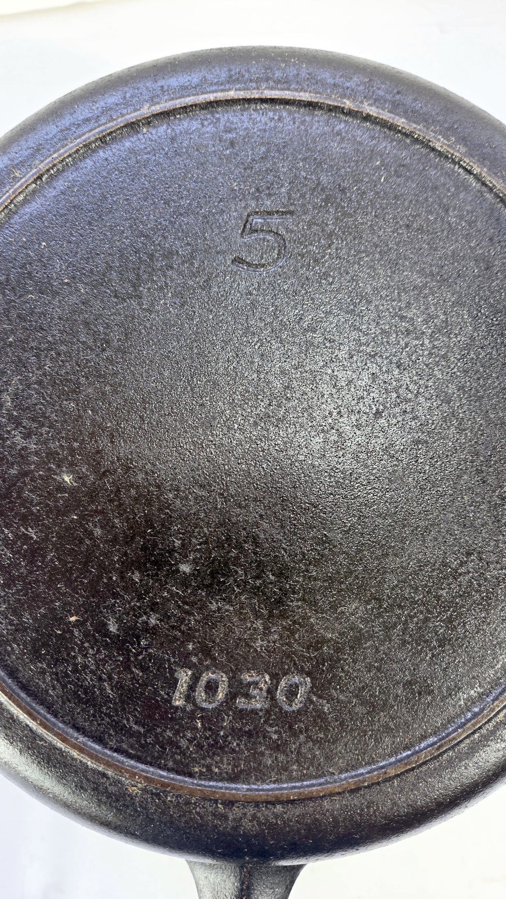 Vintage Griswold Iron Mountain #5 Cast Iron Skillet, 8-Inch, Pattern 1030