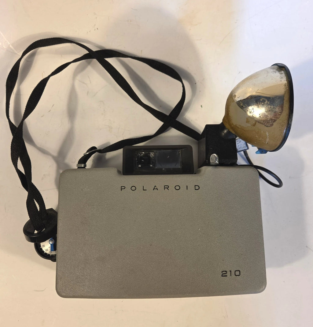 Vintage Polaroid Automatic 210 Land Camera Bundle Flash Meter Untested