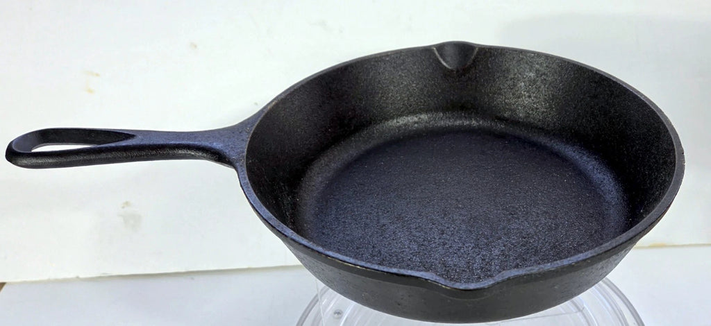 Lodge 8SK 10.25-Inch Cast Iron Skillet, Used & Freshly Seasoned