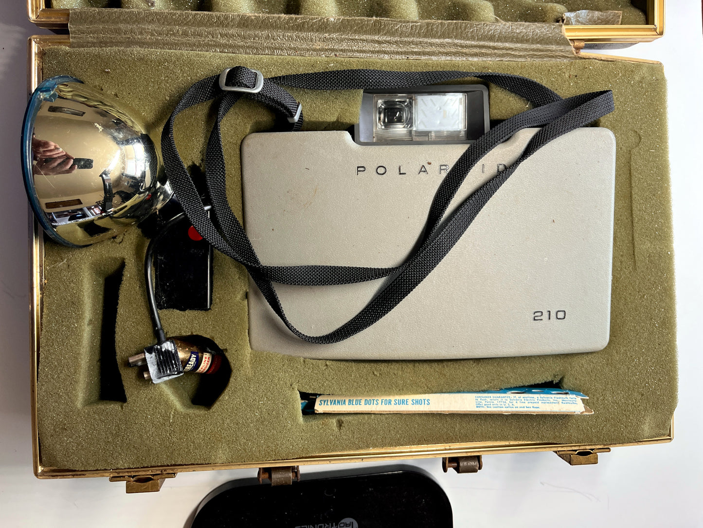 Polaroid 210 Land Camera — Vintage Folding Instant Camera Polaroid 210 Land Camera — Vintage Folding Instant Camera - Untested w/case- Untested