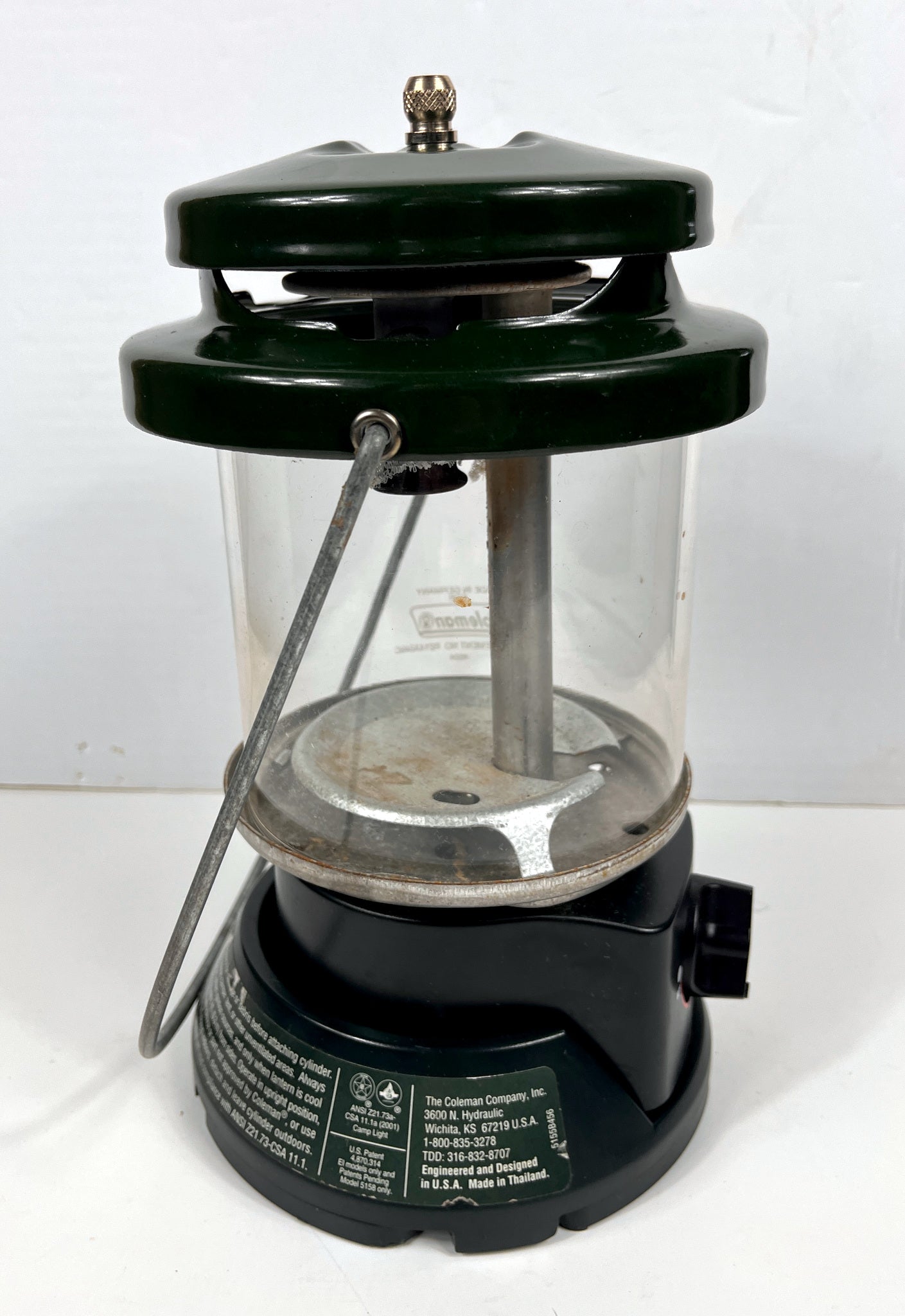 Vintage Coleman Deluxe Lantern with Carry Case