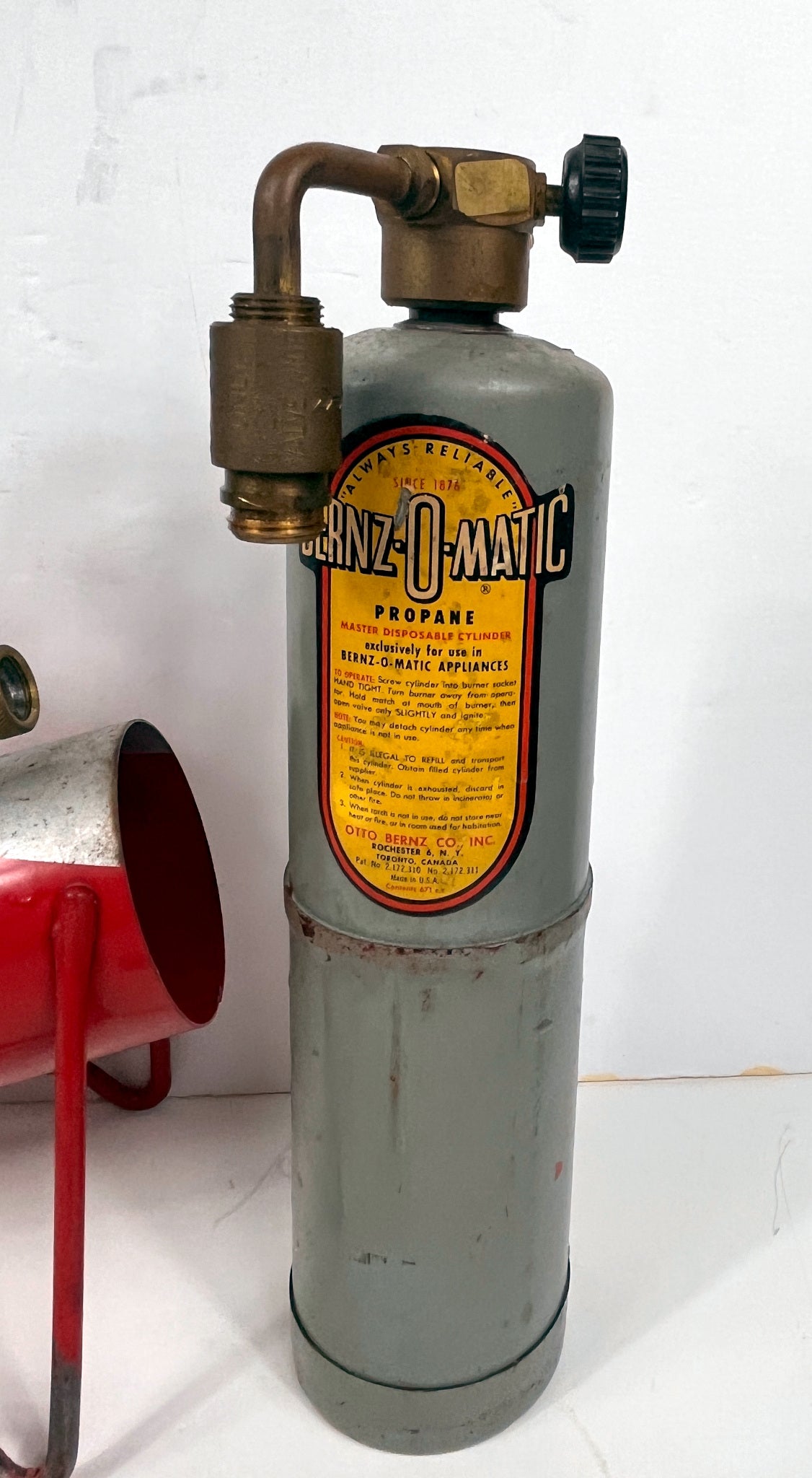 Vintage Bernz-O-Matic Propane Lantern