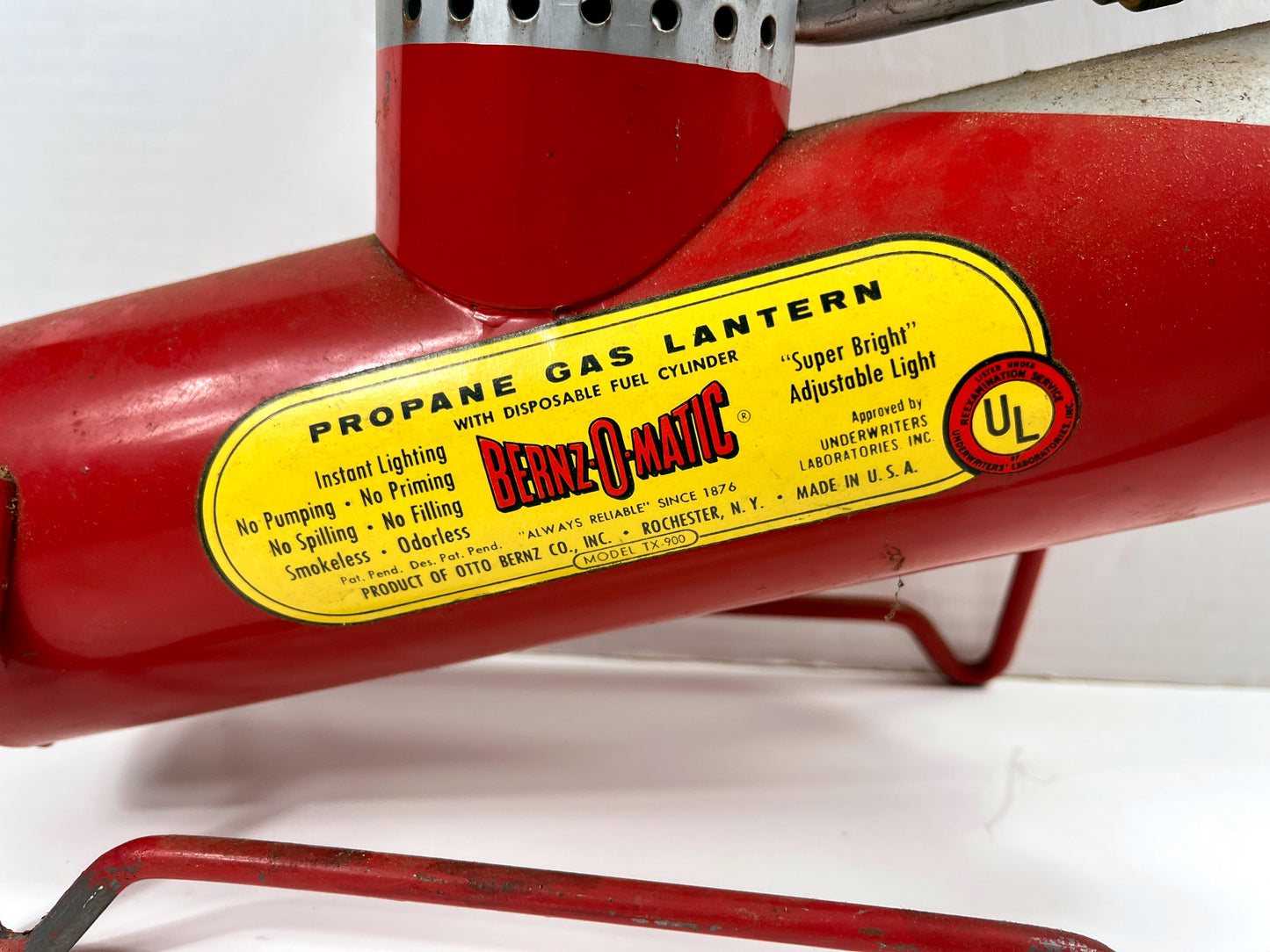 Vintage Bernz-O-Matic Propane Lantern