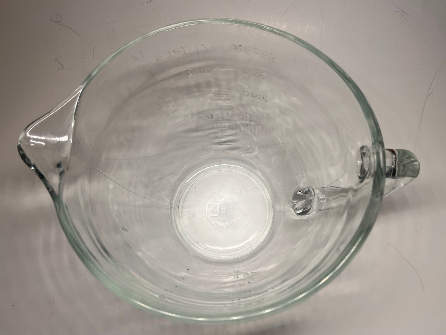 Vintage Anchor Hocking 2-Quart Glass Measuring Cup