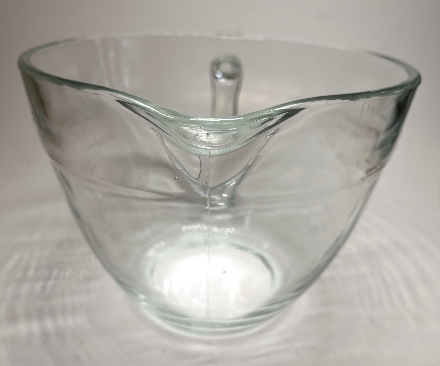 Vintage Anchor Hocking 2-Quart Glass Measuring Cup