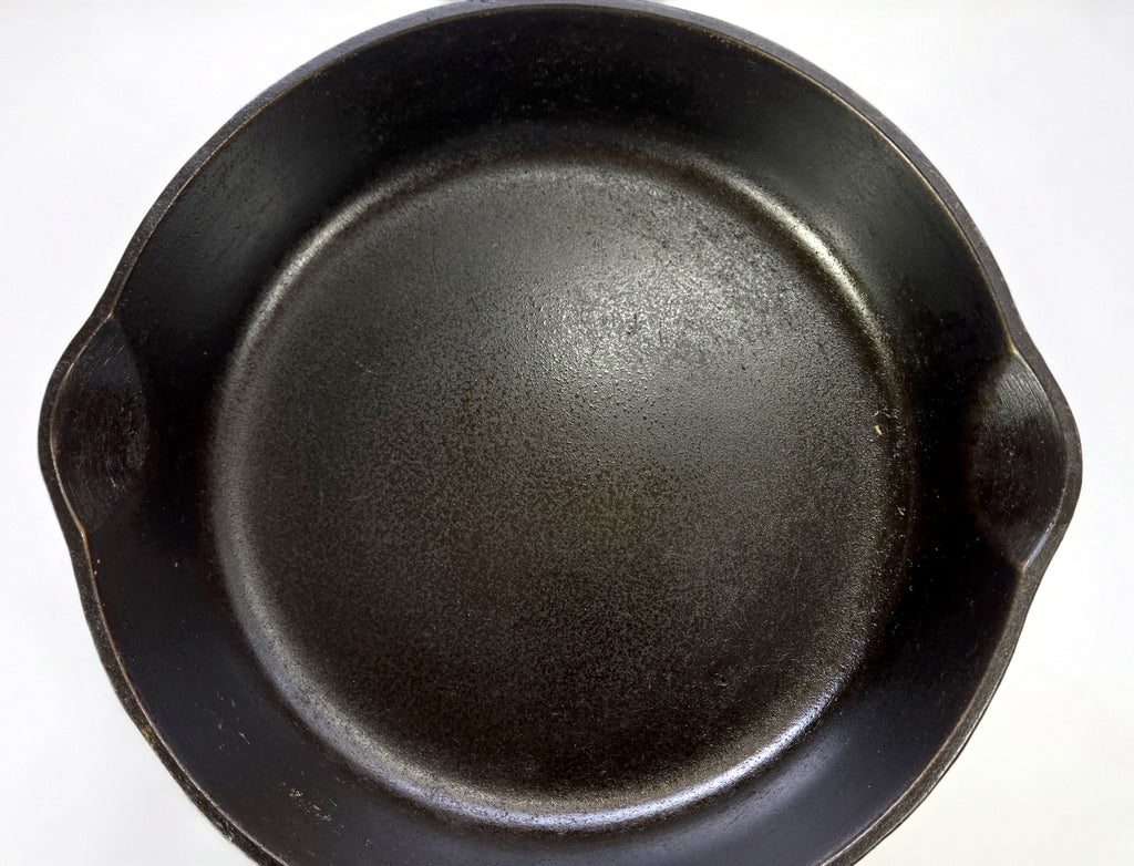 Vintage Wagner Ware Sidney-O #6 Cast Iron Skillet, 9-Inch, 1056 Q