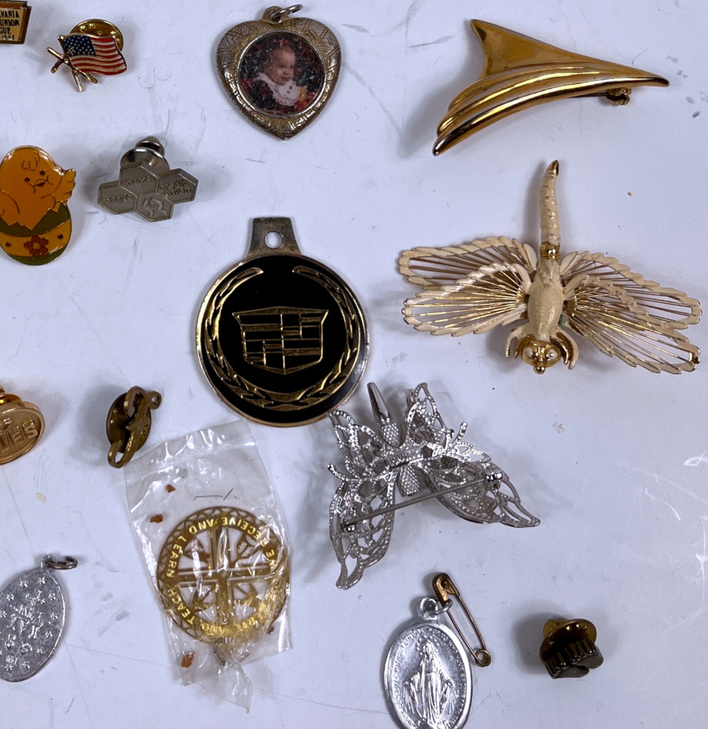 Vintage Estate Brooches & Pins Collection Lot – 30+ Piece Treasure Trove