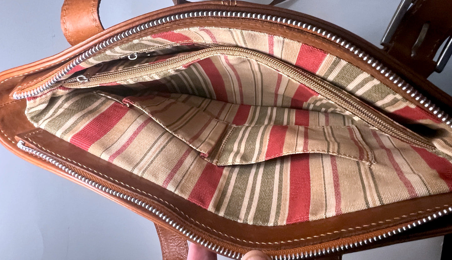 Floto Handmade Italy Brown Leather Tote Shoulder Bag Striped Lining Buckle Zip