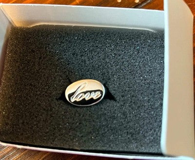Lia Sophia 'Amour' Ring — Silver-Tone Love Script, Size 8
